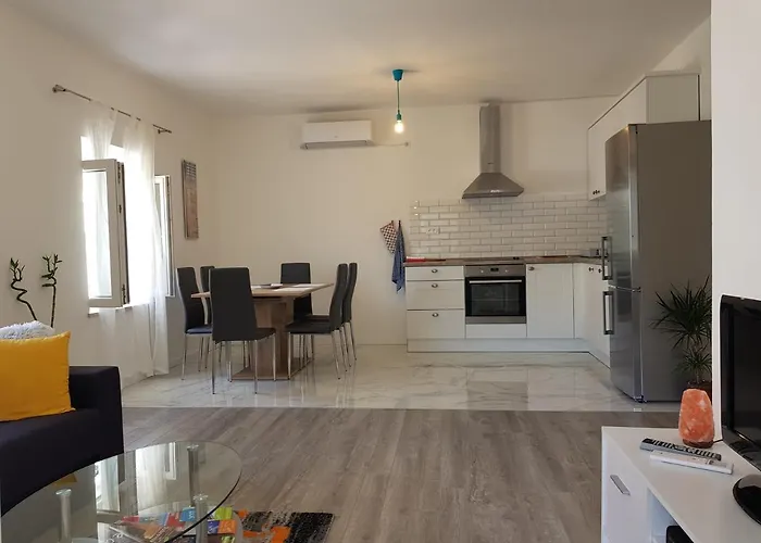 Apartment Voyager