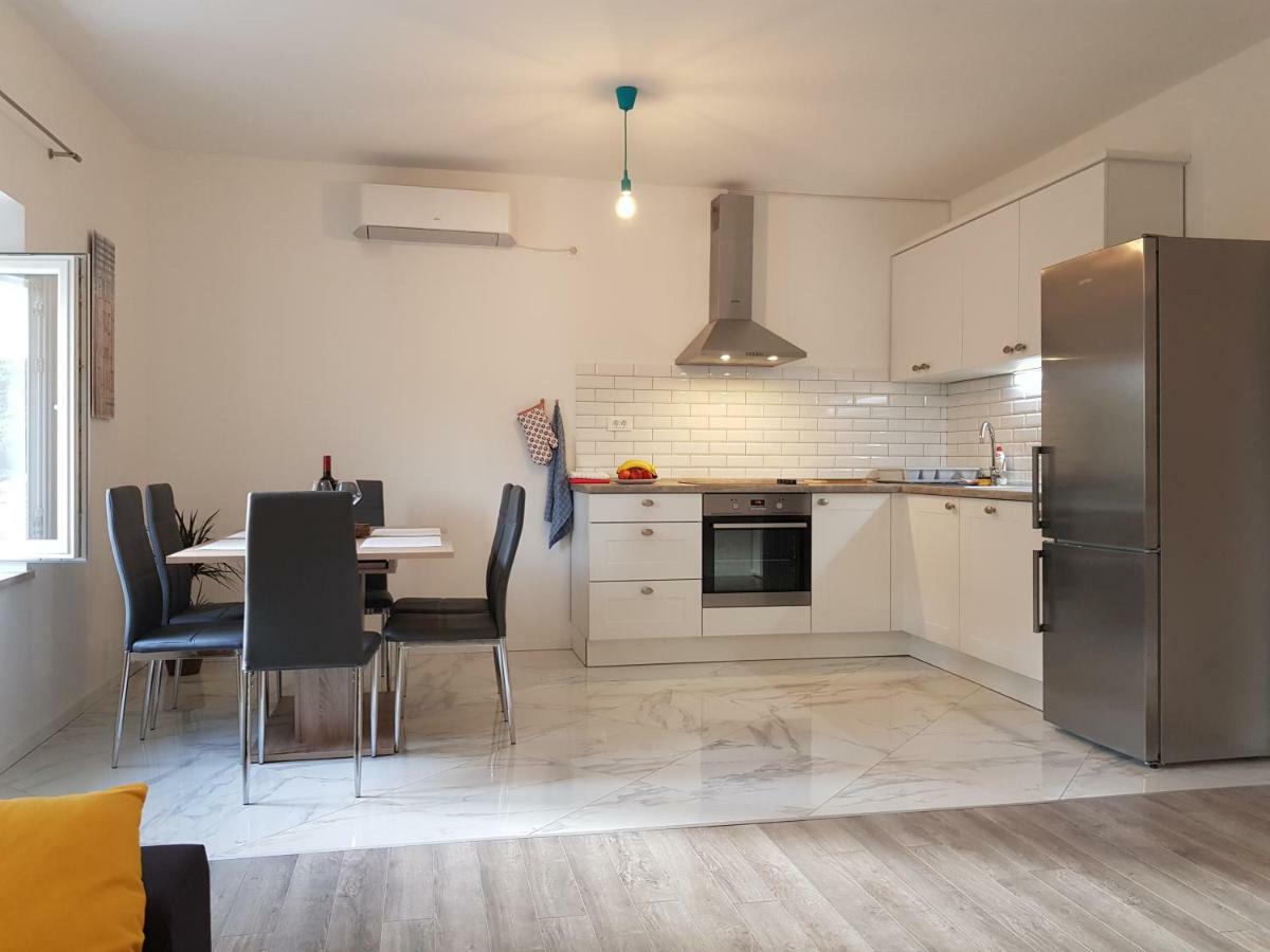 Voyager Apartment
